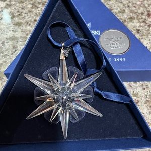 2005 Swarovski large Christmas ornament